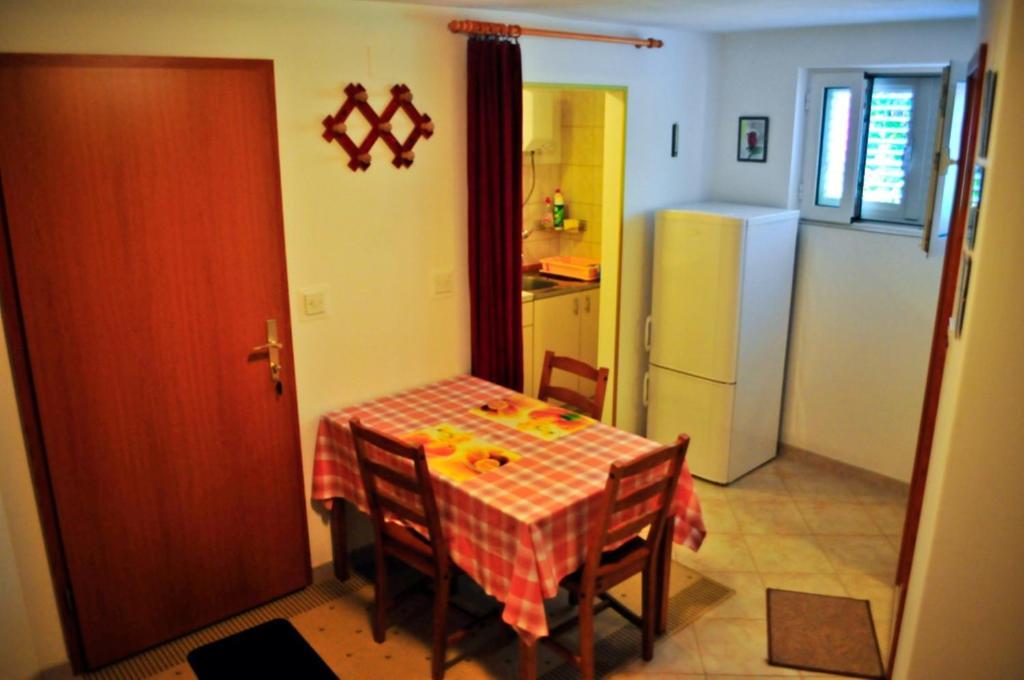 Guest House Kuzmanic Hvar Island Værelse billede